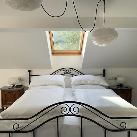 Stilvolle Wohnung Fuer 2-3 Personen - Mit Riesiger Dachterrasse Haigerloch ภายนอก รูปภาพ