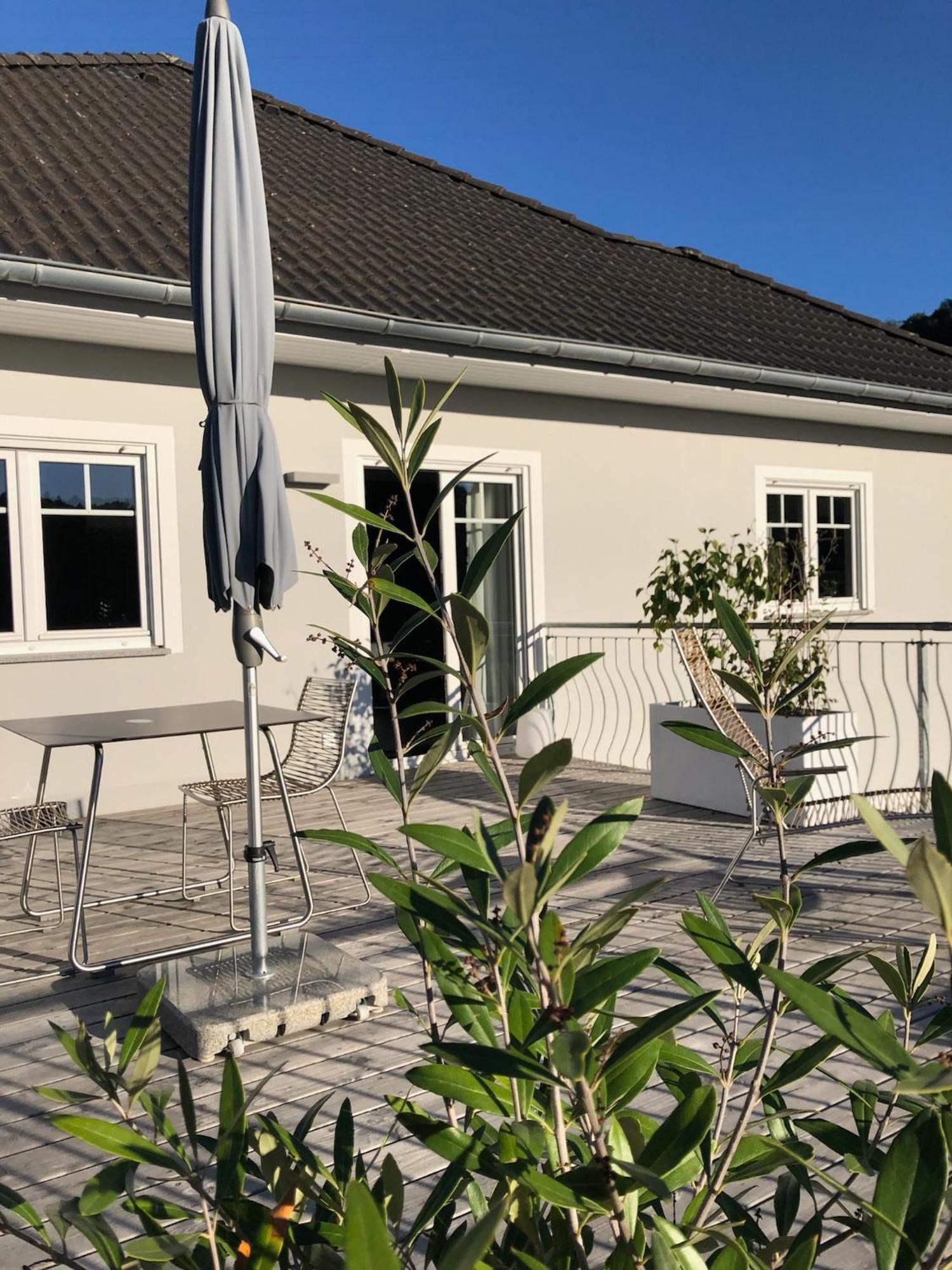 Stilvolle Wohnung Fuer 2-3 Personen - Mit Riesiger Dachterrasse Haigerloch ภายนอก รูปภาพ