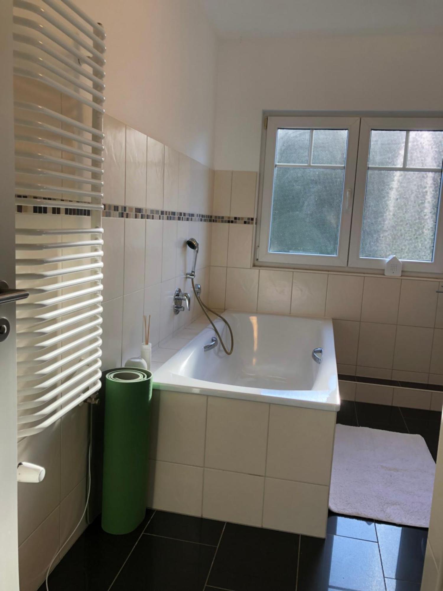 Stilvolle Wohnung Fuer 2-3 Personen - Mit Riesiger Dachterrasse Haigerloch ภายนอก รูปภาพ