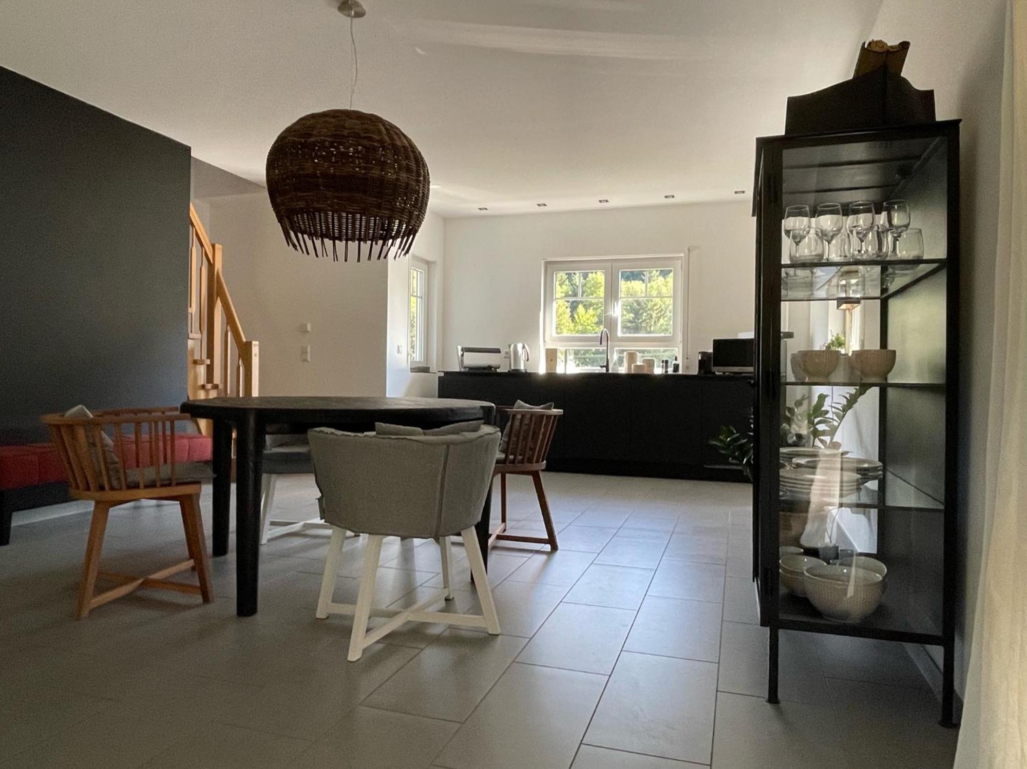 Stilvolle Wohnung Fuer 2-3 Personen - Mit Riesiger Dachterrasse Haigerloch ภายนอก รูปภาพ